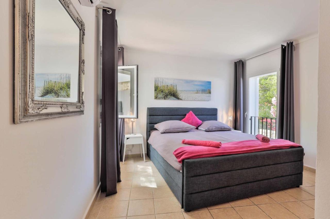 Villa Lumi-Oleanda 8 Pers Am Yachthafen Cala D' Or Cala D´Or Esterno foto